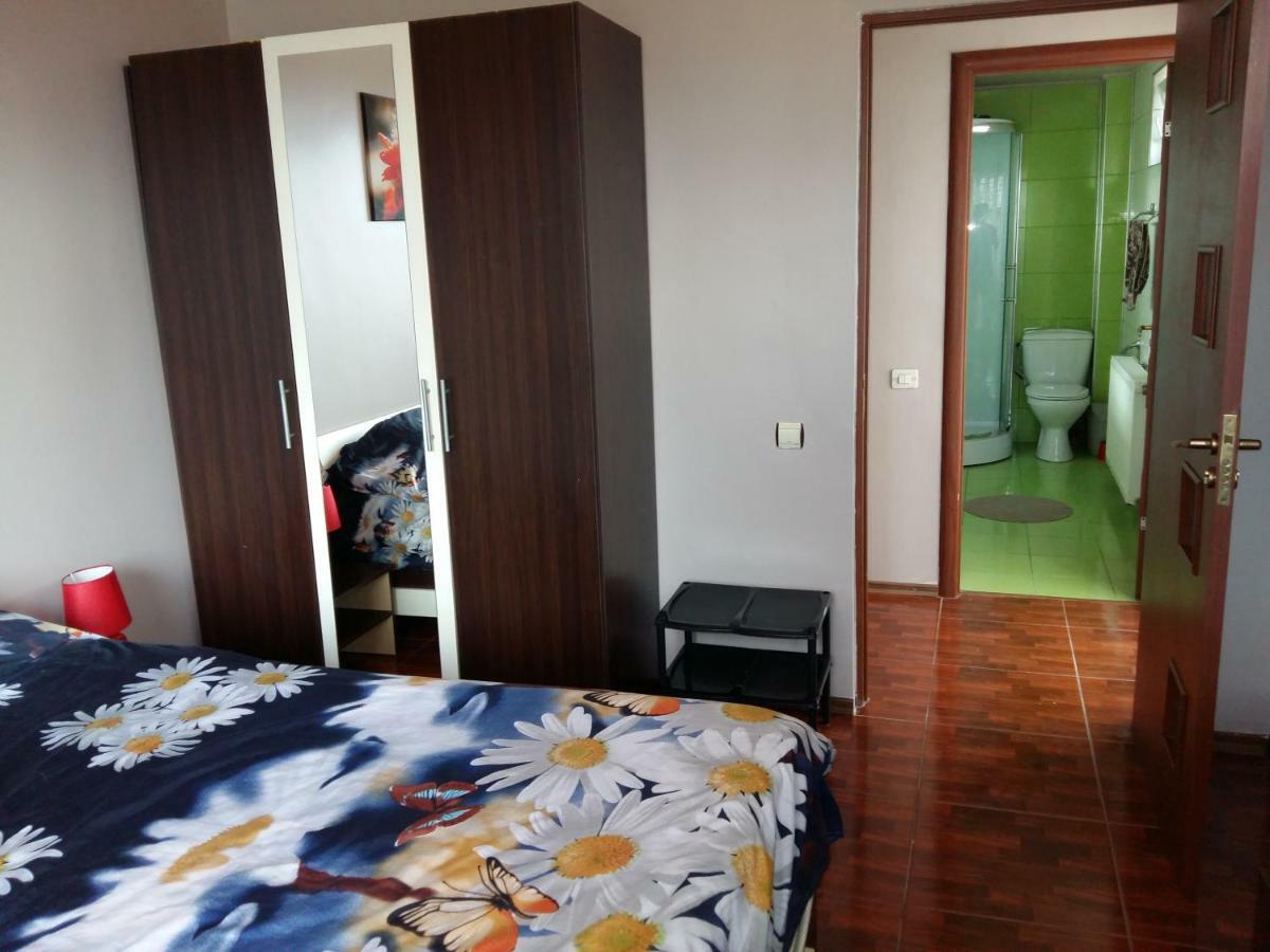 Apartament Laurentiu - Etaj.1 부쿠레슈티 외부 사진